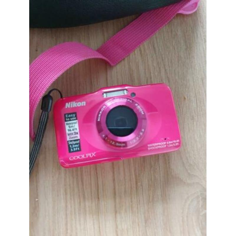 Nikon coolpix s31 kit zgan