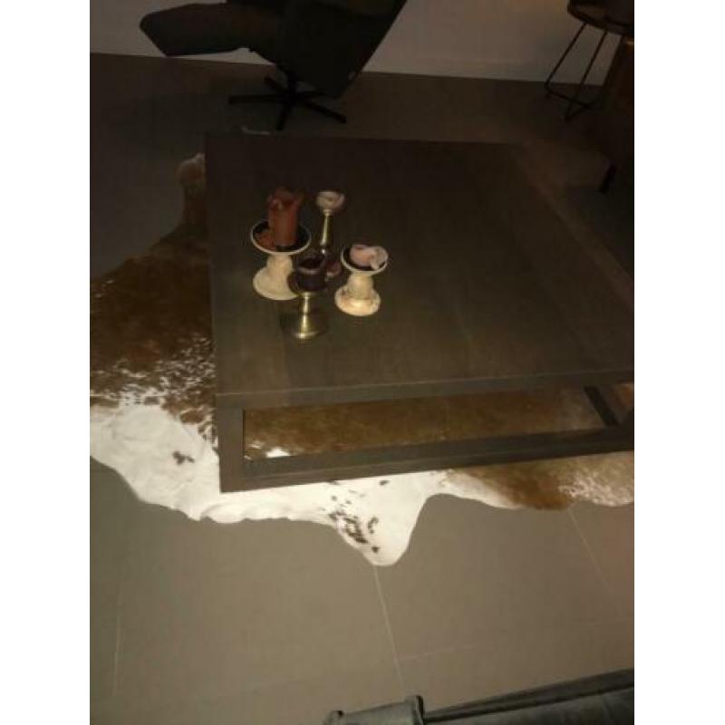 Stoere industriële houten salontafel