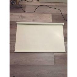 Veneta verduisterend rolgordijn licht beige 905mm x 1200mm