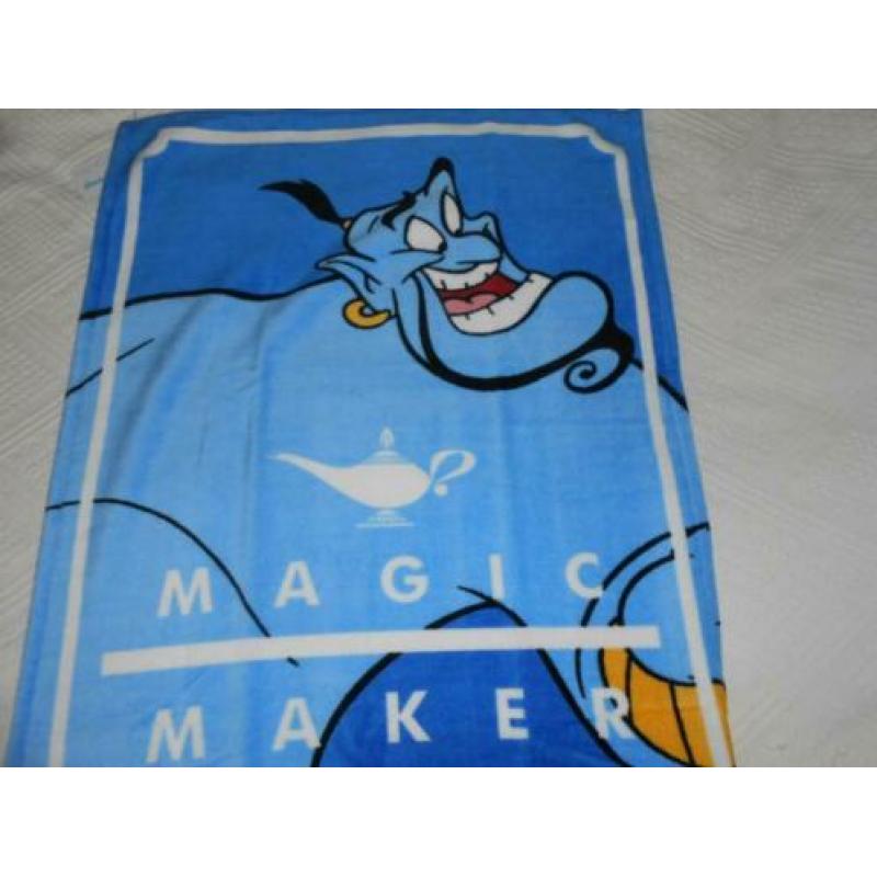 Nieuw badlaken van Disney 57 x 110 cm (ik heb er twee van)