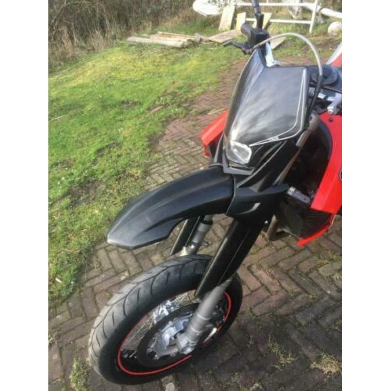 Yamaha xt660x