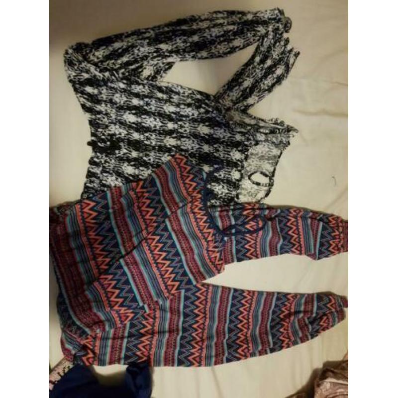 Groot pakket meisjes kleding 140/ 146
