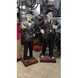 Laurel Hardy levensgrote poppen uit videotheek