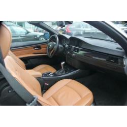BMW 3-serie Cabrio 325i High Executive 3.0 Navi Xenon 19 Inc