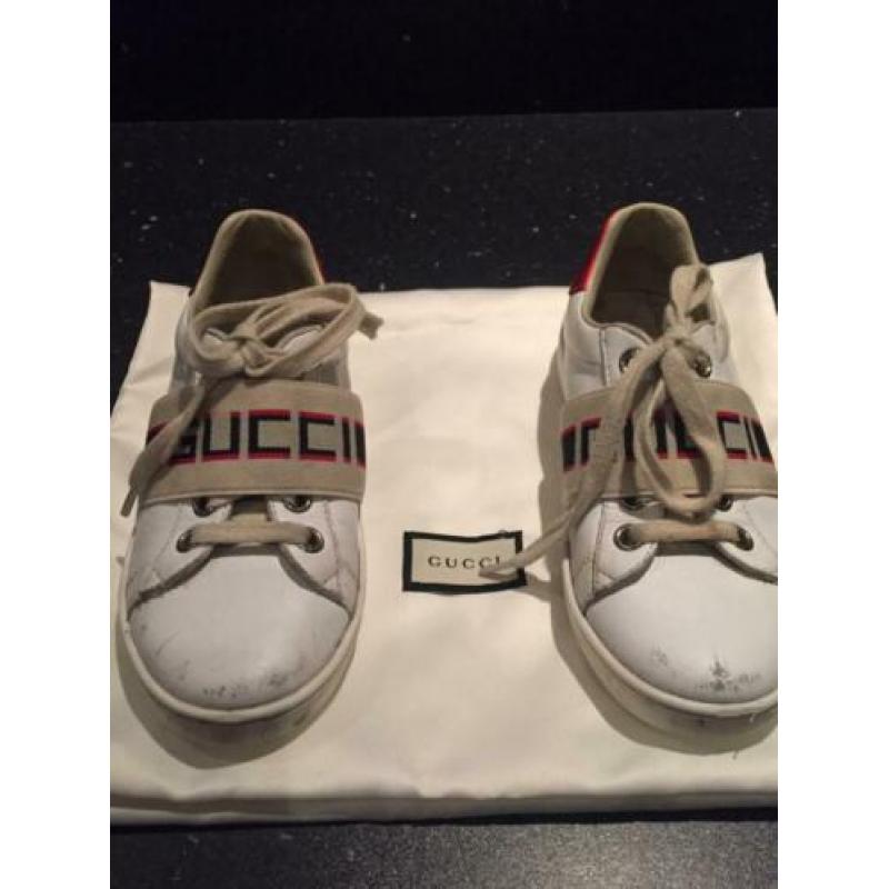 Gucci sneakers maat 28