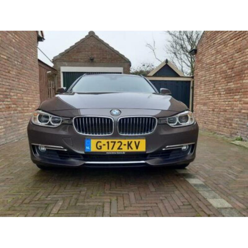 BMW 328i touring 245pk Aut 2013 leer, bus, trekhaak, TOP