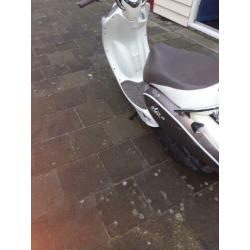 sym mio,snor,scooters,scooter,25km,4 takt,