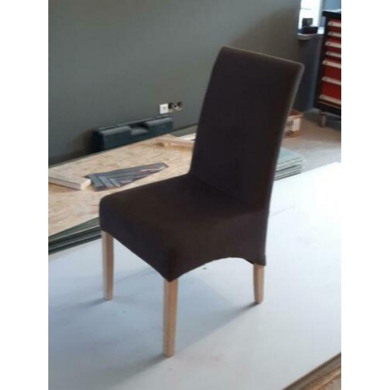 6 tafelstoelen te koop.