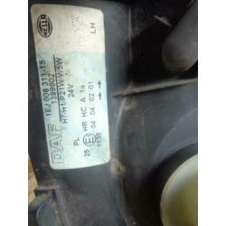Occ daf xf95 koplamp links