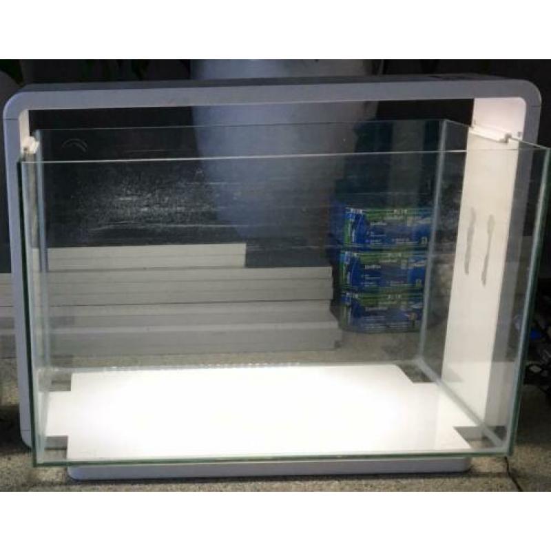 Superfish Home 60 + meubel
