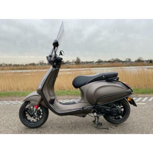 Vespa Sprint S - Euro 4 - Custom - ZGAN