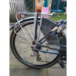 Nette herenfiets giant 28 inch wielen, 53 inch frame