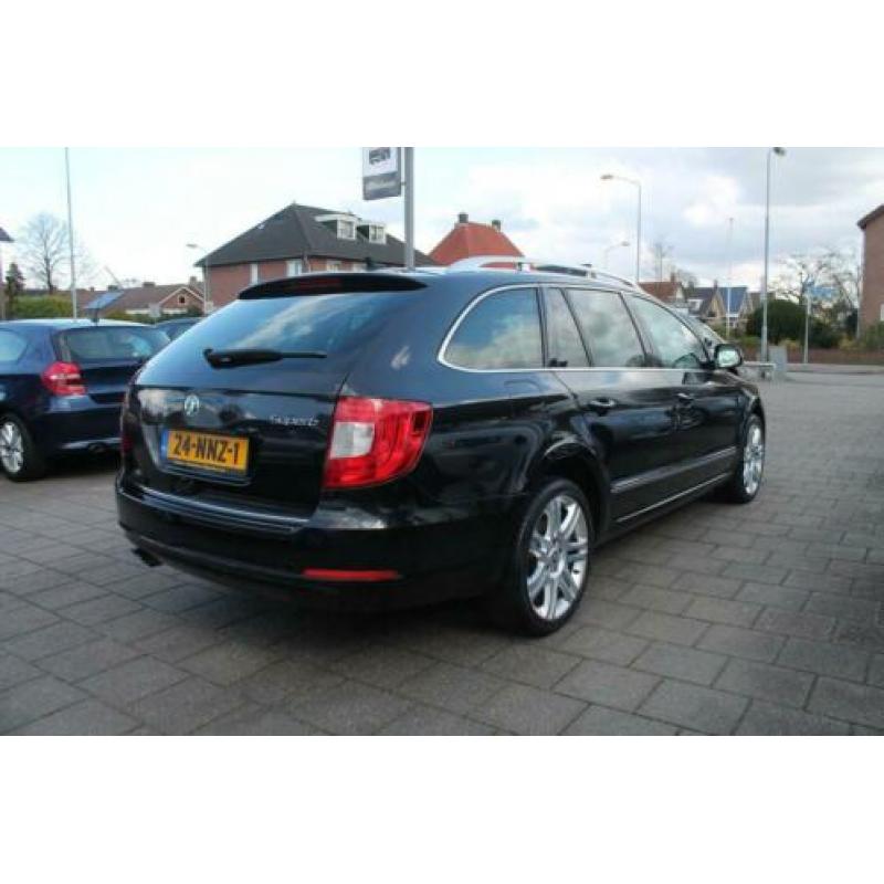 Skoda Superb Combi 1.8 TSI DSG AUTOMAAT, LEDER, NAVI, XENON