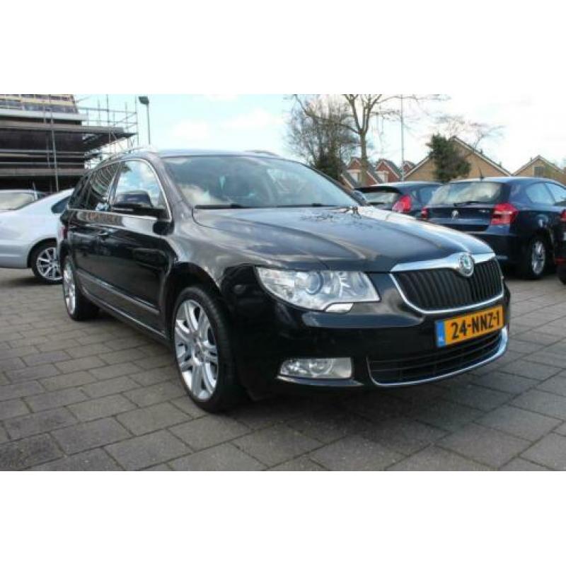 Skoda Superb Combi 1.8 TSI DSG AUTOMAAT, LEDER, NAVI, XENON