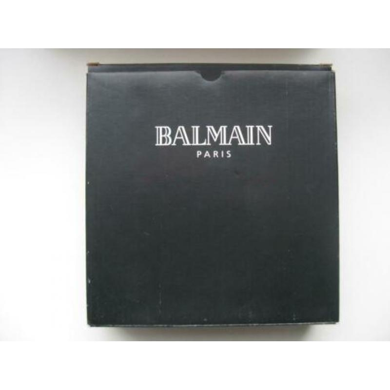 Mooie pennenset Balmain aangeboden.