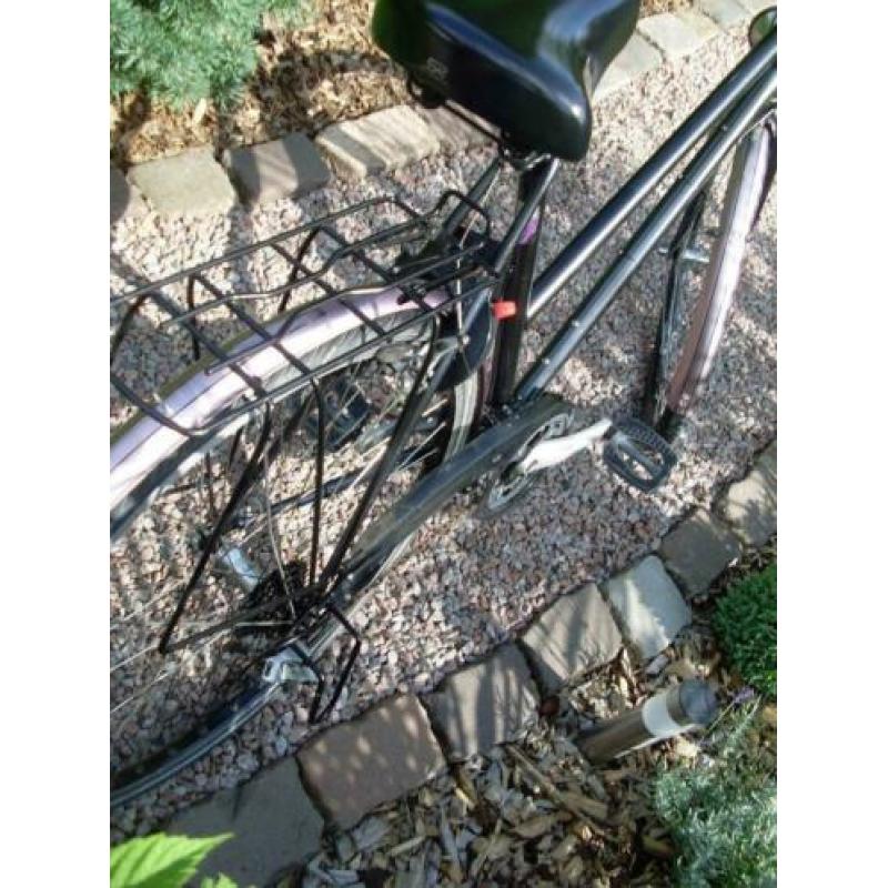 Damesfiets van het merk Union( overgenomen door Gazelle )