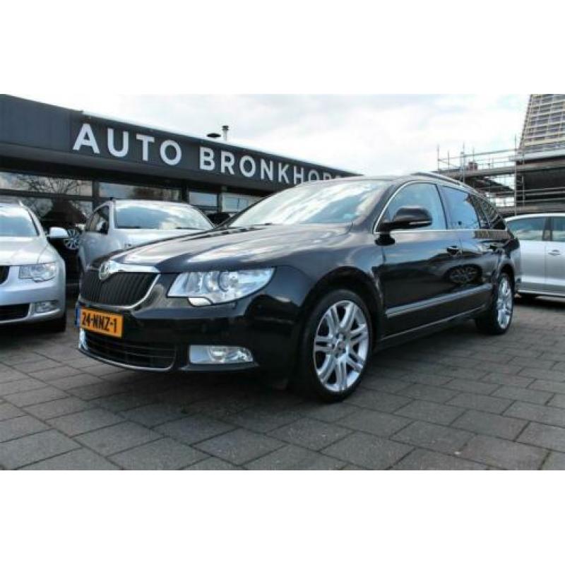 Skoda Superb Combi 1.8 TSI DSG AUTOMAAT, LEDER, NAVI, XENON