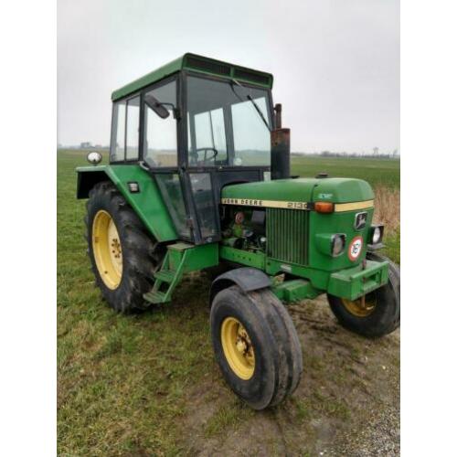 John Deere 2130