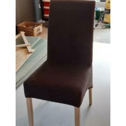 6 tafelstoelen te koop.