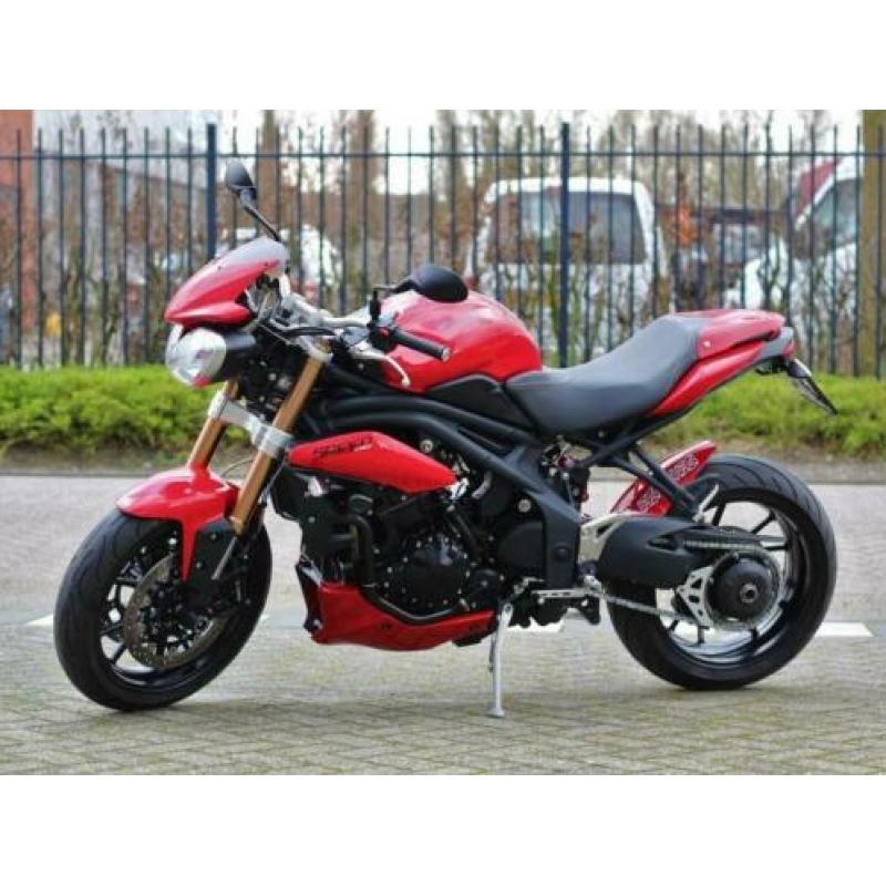 TRIUMPH SPEED TRIPLE 1050 ABS (bj 2011) (SPEEDTRIPLE)