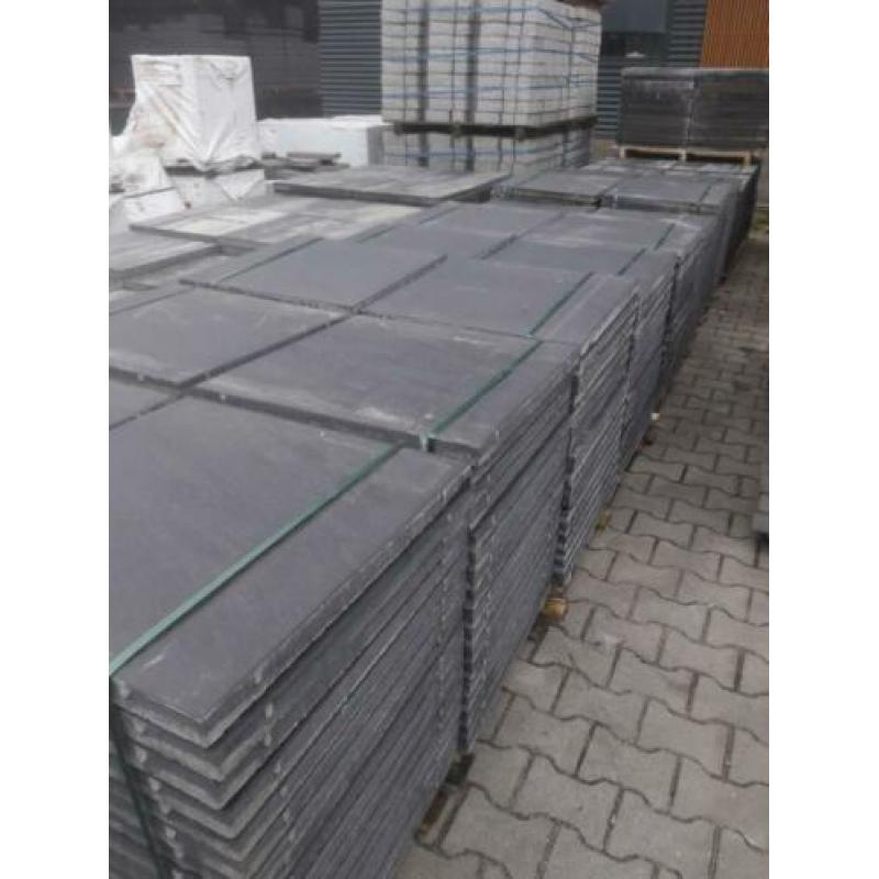 95m2 terras tegels antraciet