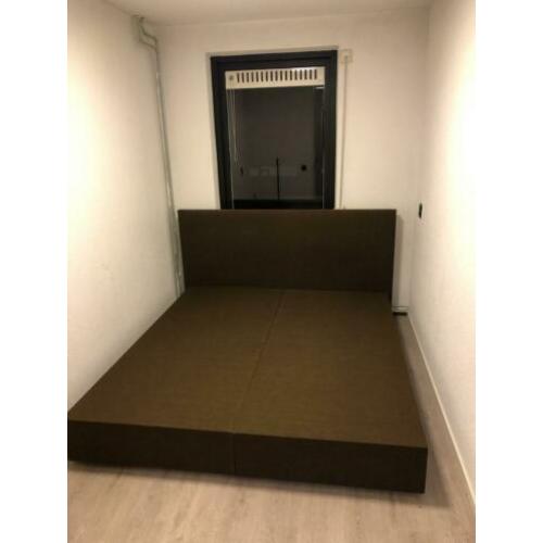 Nette bruine boxspring 180/200