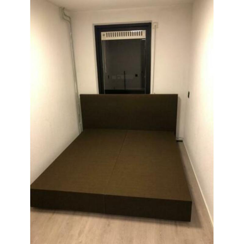 Nette bruine boxspring 180/200