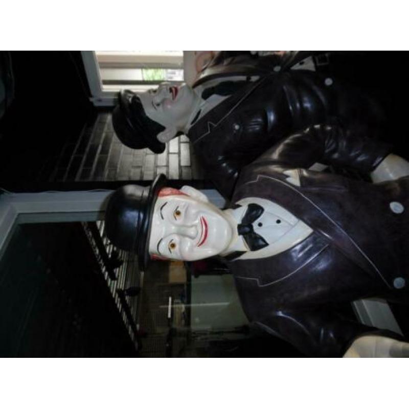 Laurel Hardy levensgrote poppen uit videotheek