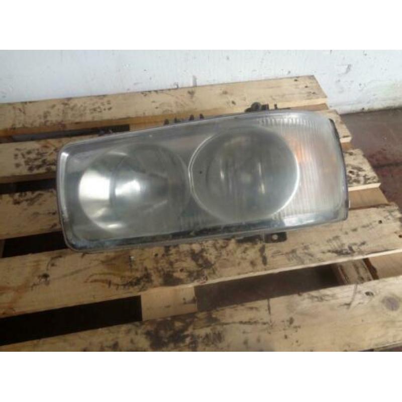 Occ daf xf95 koplamp links