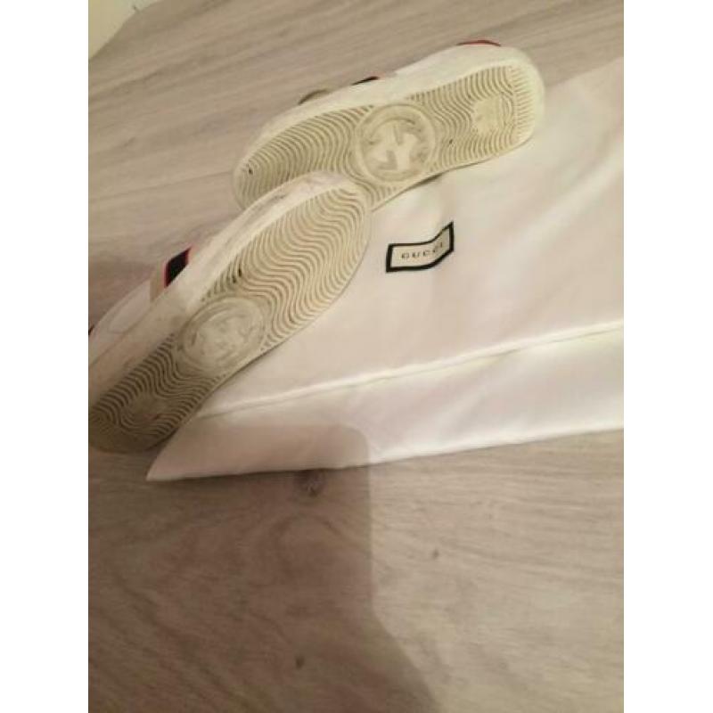 Gucci sneakers maat 28