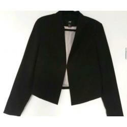 Mooi jasje H&M. Nieuwstaat. Mt 44