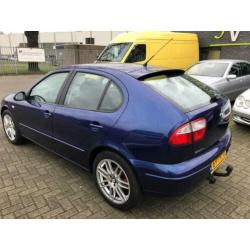 SEAT Leon 1.8-20V Sport CLIMA CONTROL -LICHTMETAAL VELGEN-EL