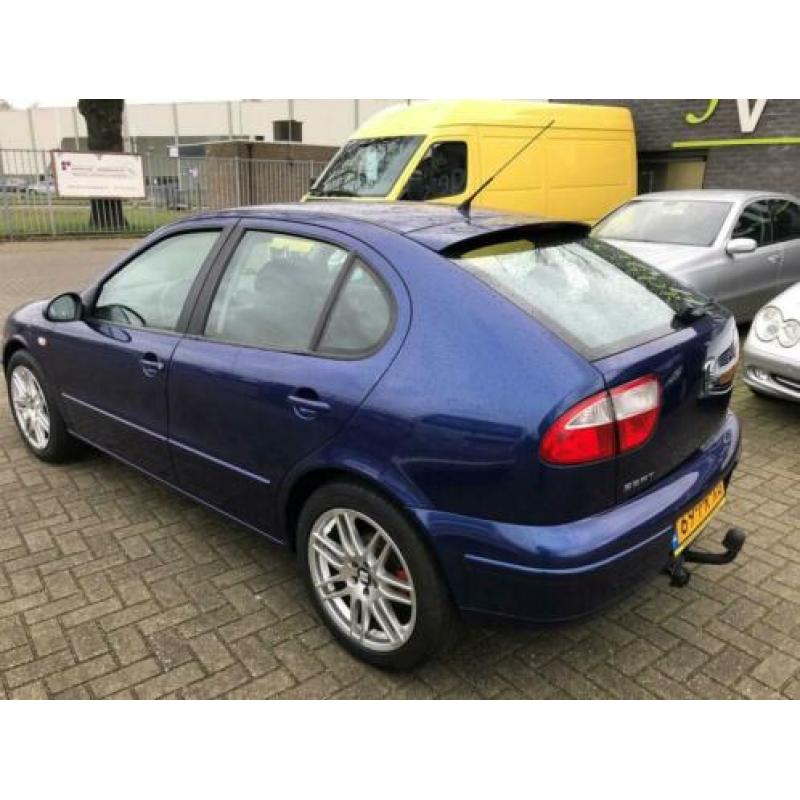 SEAT Leon 1.8-20V Sport CLIMA CONTROL -LICHTMETAAL VELGEN-EL