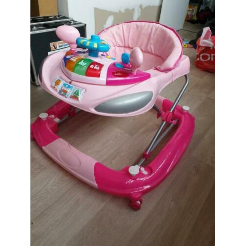 Roze loopstoeltje