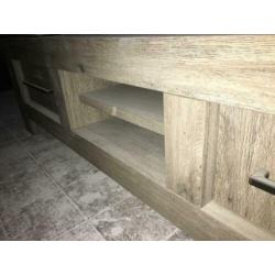 3 delig Meubel set - eettafel - tv meubelstuk - kast