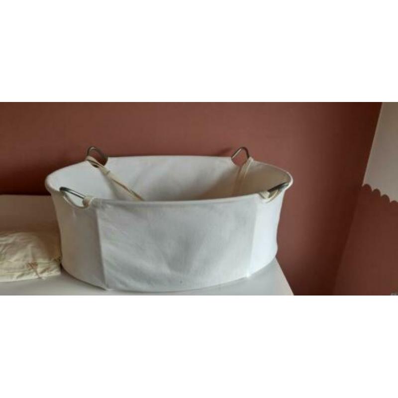 Leander hangwieg met Aerosleep matras en hemeltje