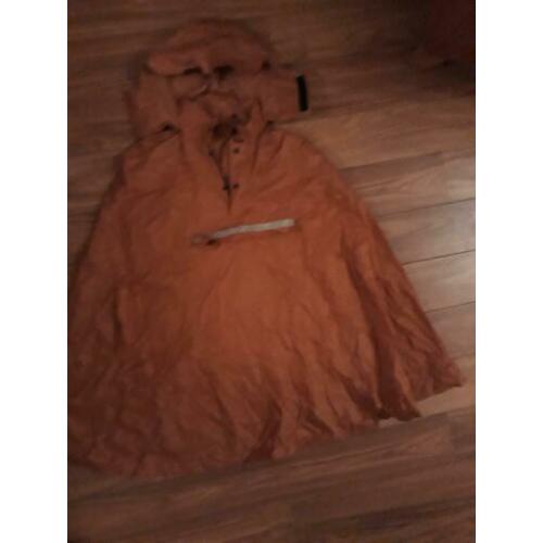 AGU poncho L, 1x gedragen.