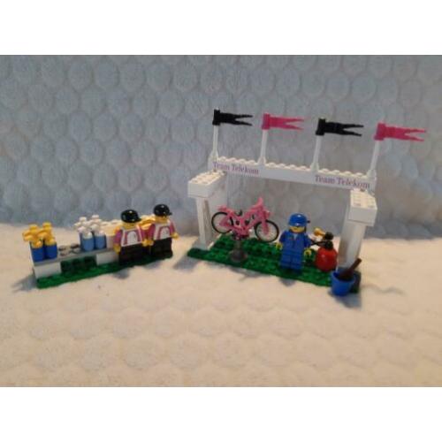 Lego 1198 Town - Service Team - 2 Bikers with Service Tools
