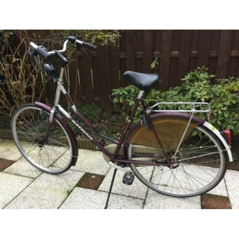 Batavus Avenue damesfiets 5 versnellingen framemaar 57