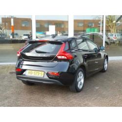 Volvo V40 1.6 D2 Kinetic 55 dkm *Navi/Clima/PDC/LM/Cruise*