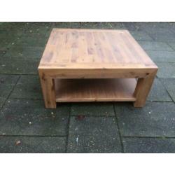Salontafel acaciahout