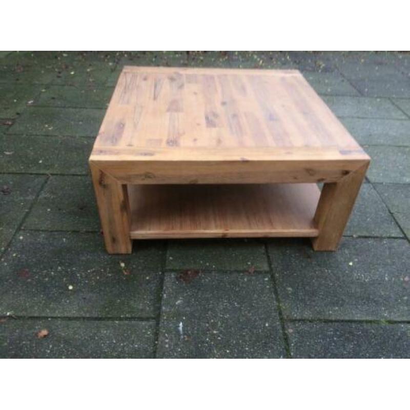 Salontafel acaciahout