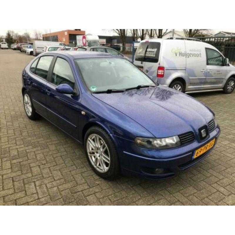 SEAT Leon 1.8-20V Sport CLIMA CONTROL -LICHTMETAAL VELGEN-EL