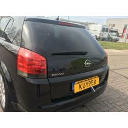 Opel Signum 1.9 CDTi DPF Cosmo navi nieuwe apk