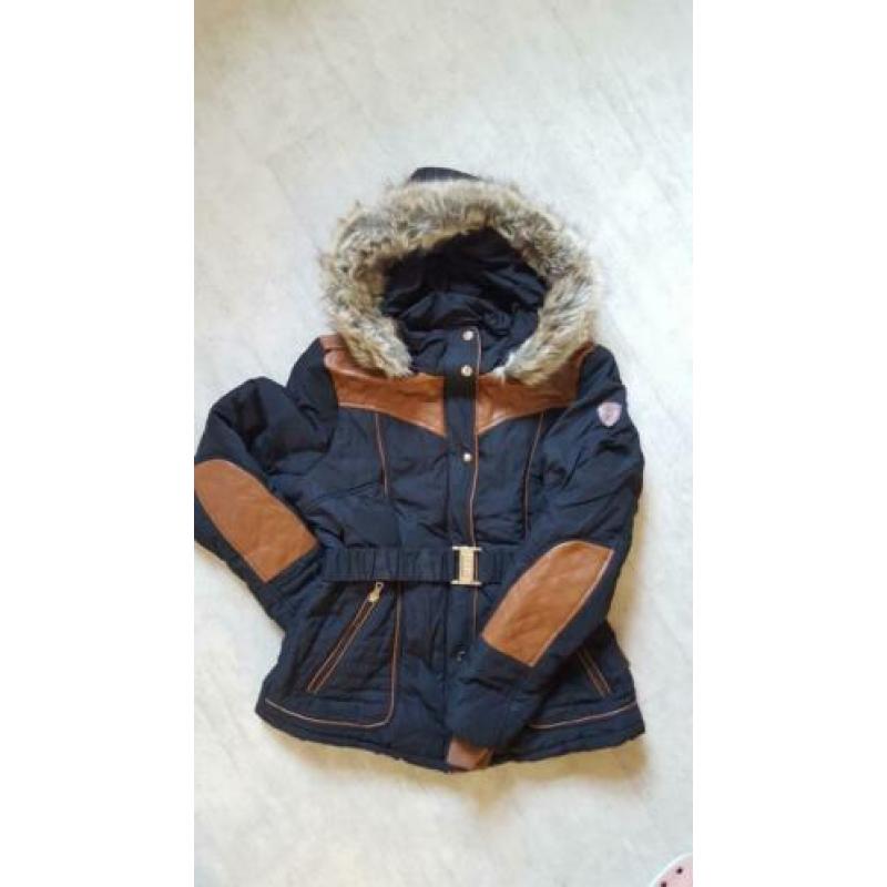 Als nieuw!! Mooie winterjas.