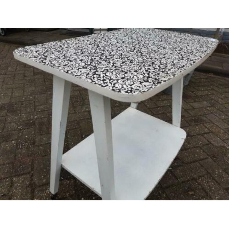 bijzettafel