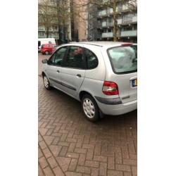Renault Megane Scenic 1.6 16V RT 2000 Grijs