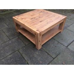 Salontafel acaciahout