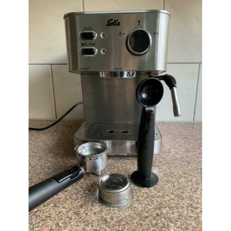 Solis koffie met alles erbij+ bonenmaal machine +stoompijpje