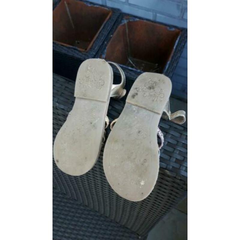 Te koop sandalen 1 x gedragen